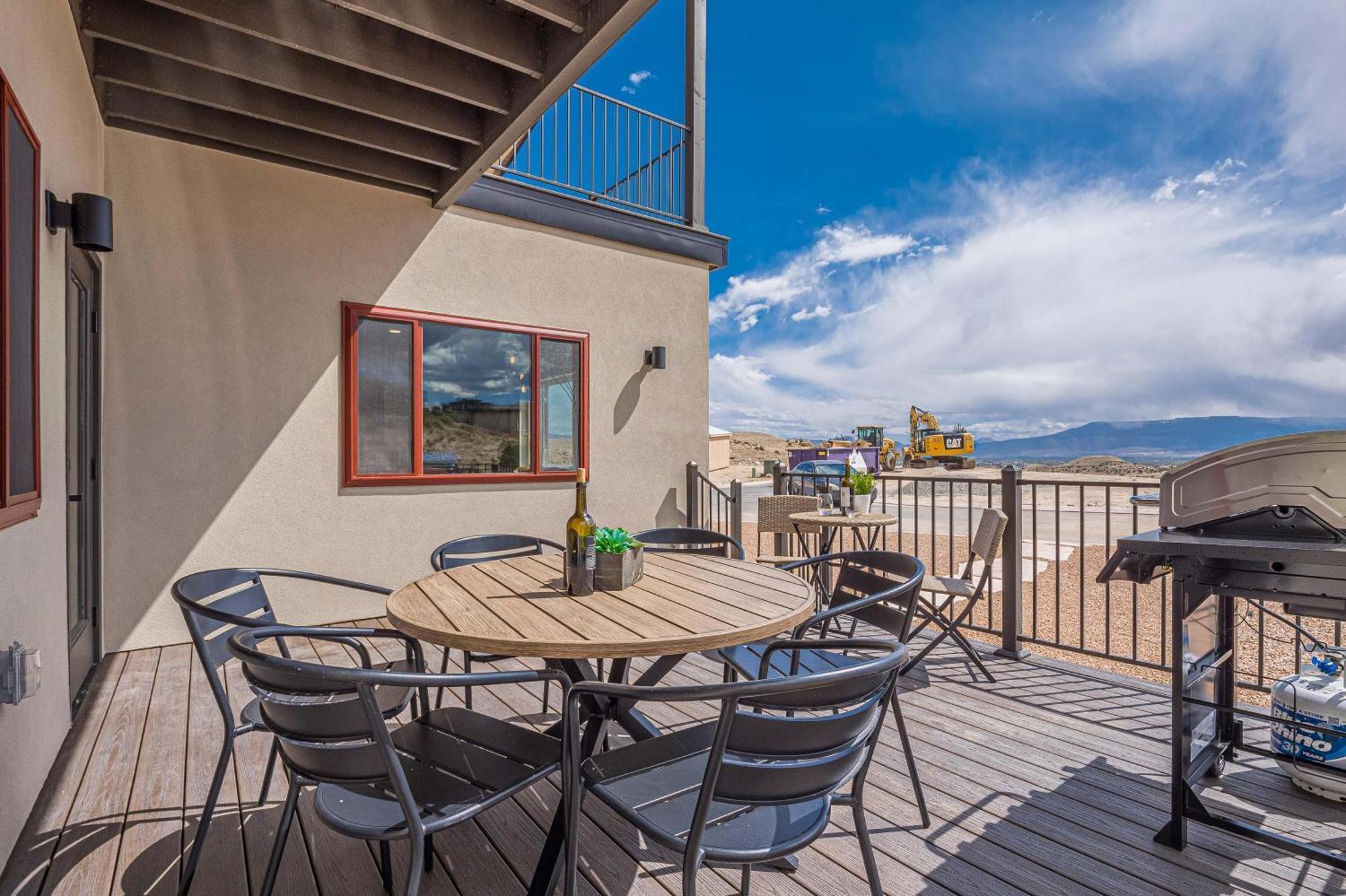 Apartamento New! Desert Retreat Stunning Views, Near Golfing Grand Junction Exterior foto